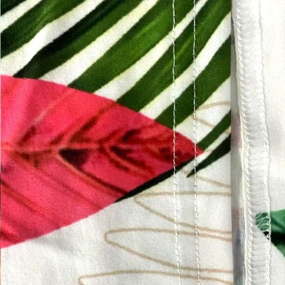 Women's Plus Leaf Print Short Sleeve V Neck Sz 4X - Picture 2 of 3